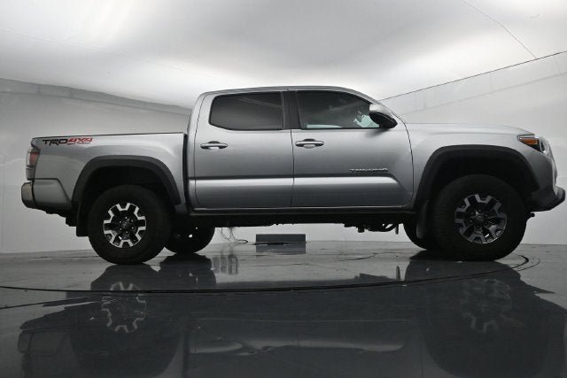 Used 2023 Toyota Tacoma TRD Off-Road AWD/4WD image 46