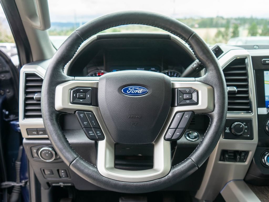 Used 2020 Ford F250 Lariat image 16