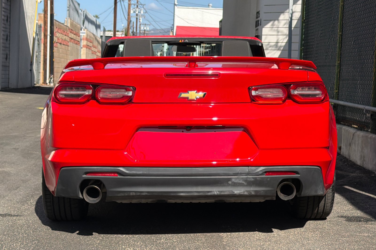 Used 2023 Chevrolet Camaro LT RWD image 5