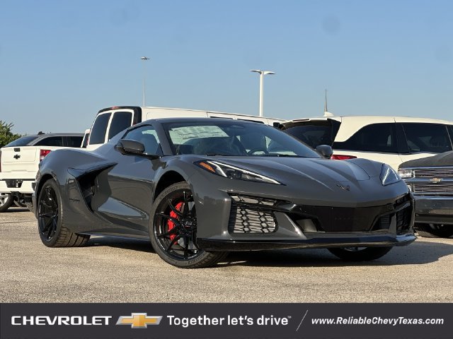 New 2027 Chevrolet Corvette Grand Sport w/ Z52 Sport Performance Package RWD image 2