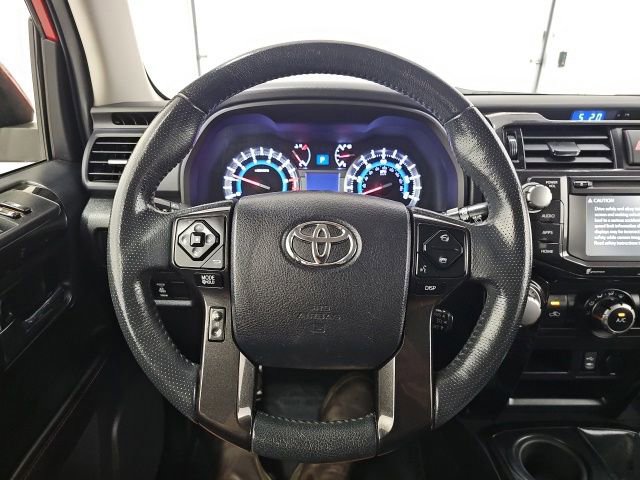 Used 2015 Toyota 4Runner Trail w/ Four Season Floor Mat Package AWD/4WD image 17