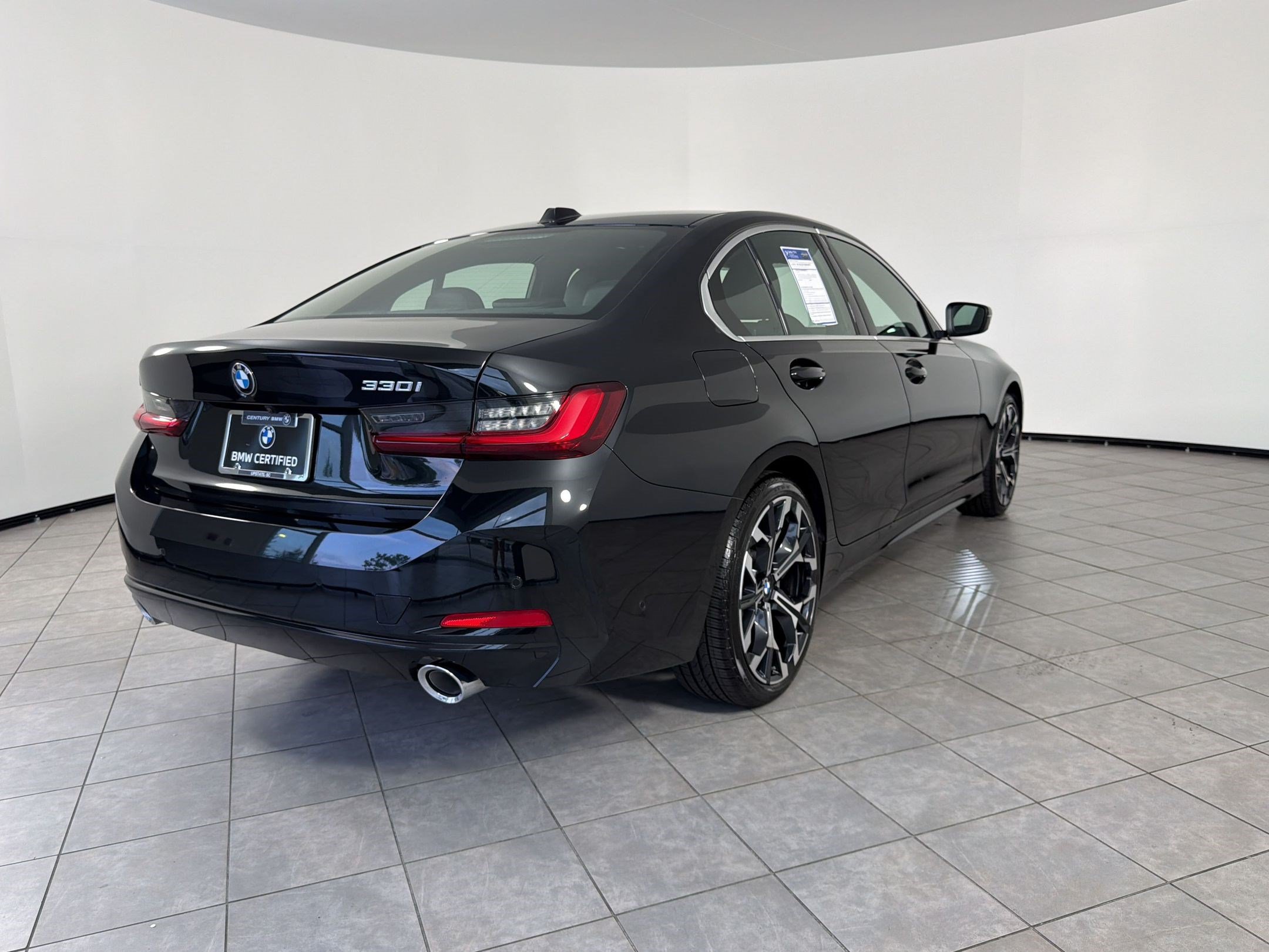 Used 2025 BMW 330i Sedan RWD image 9