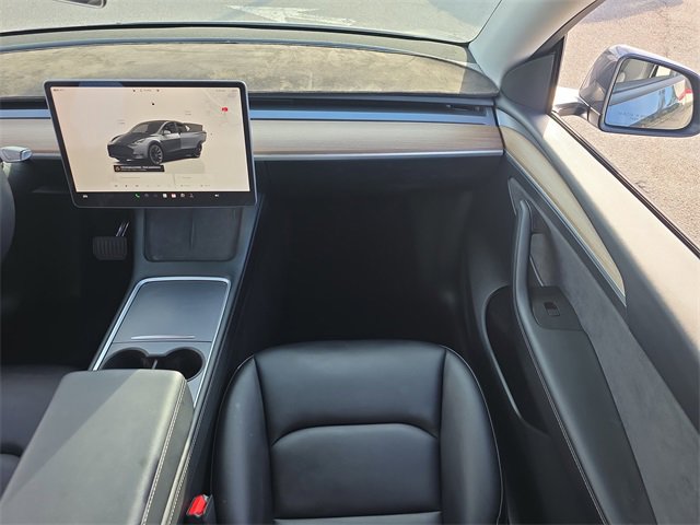 Used 2023 Tesla Model Y Long Range image 12