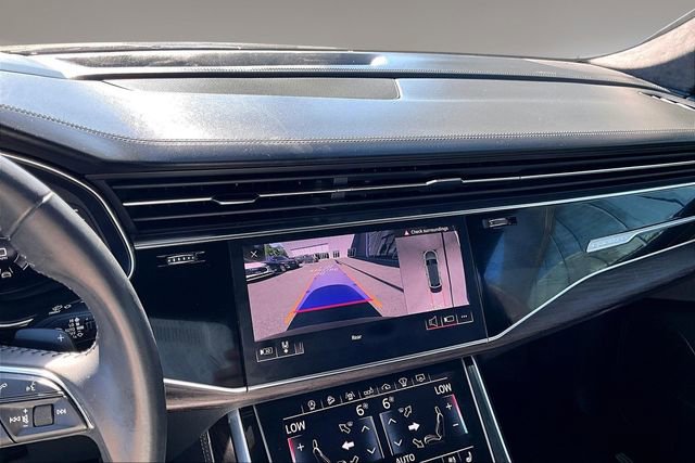 Used 2019 Audi Q8 Prestige AWD/4WD image 14