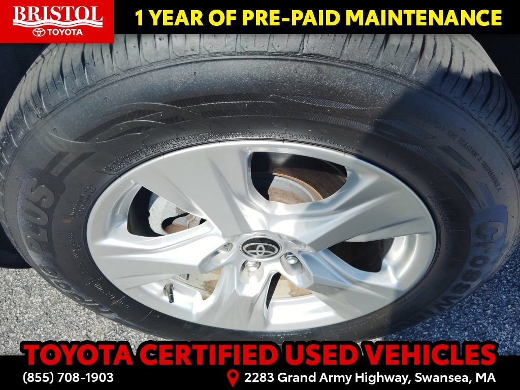Certified 2021 Toyota RAV4 XLE w/ Convenience Package AWD/4WD image 12