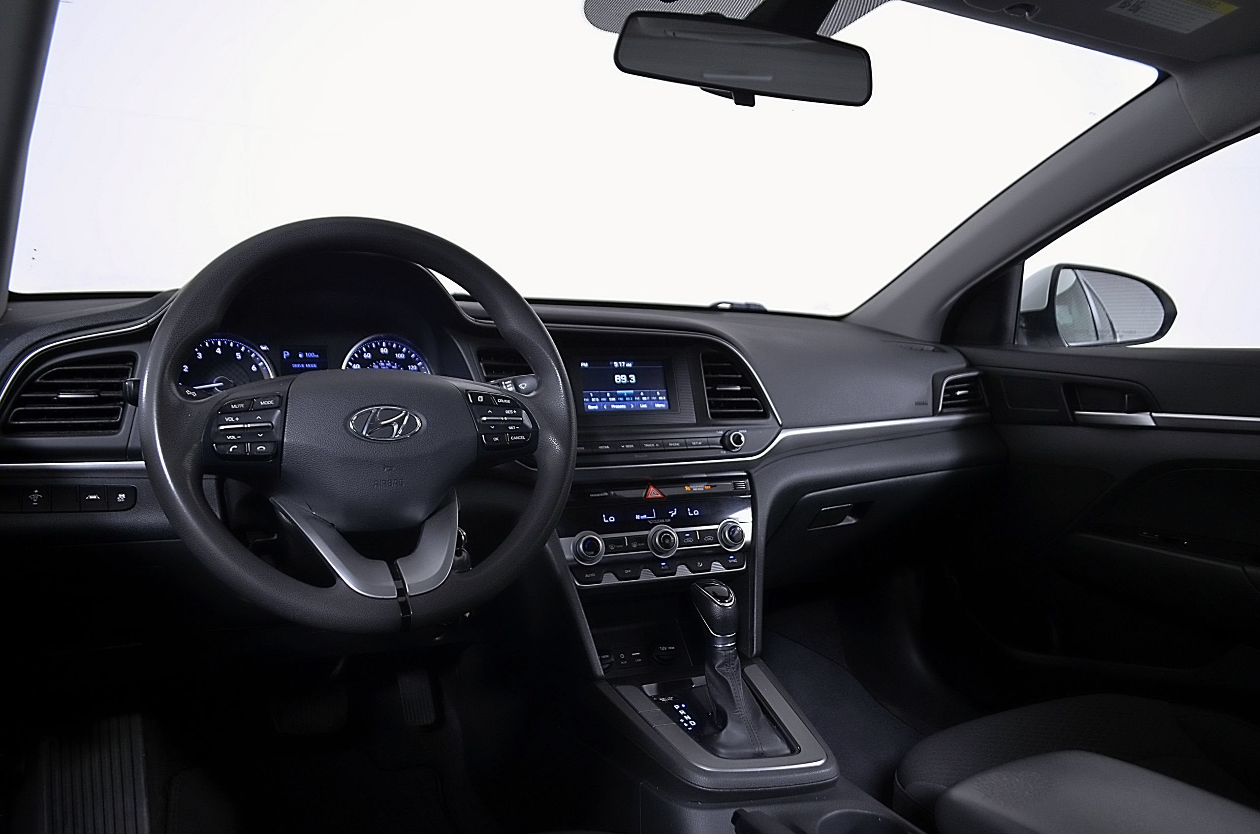 Used 2020 Hyundai Elantra SE w/ Cargo Package (C1) FWD image 20