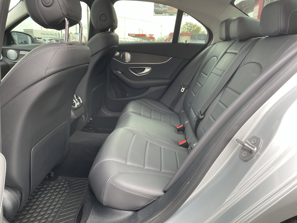 Used 2021 Mercedes-Benz C 300 Sedan image 19