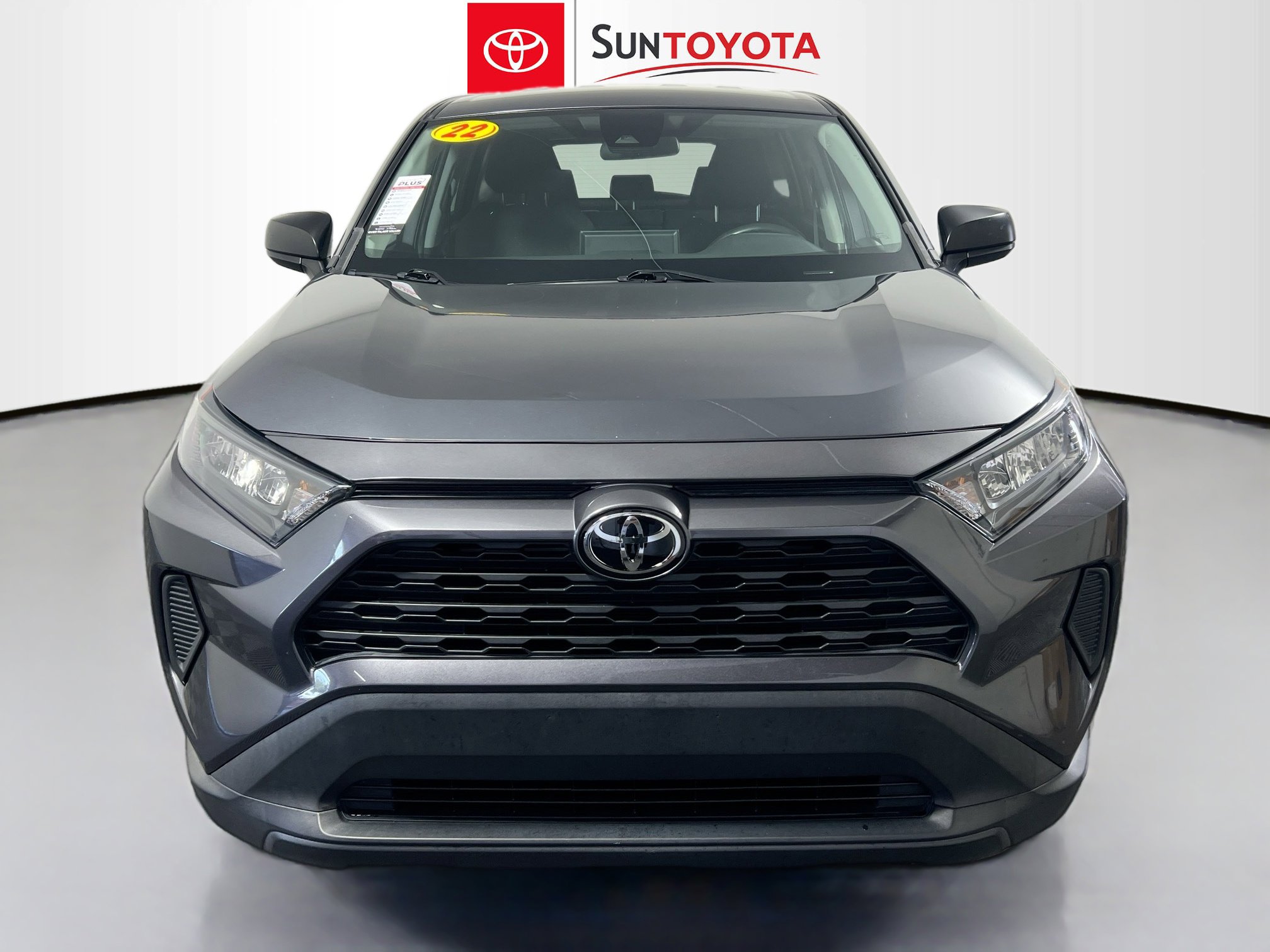 Used 2022 Toyota RAV4 LE FWD image 10