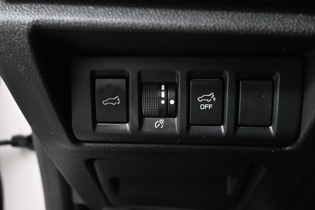 Used 2020 Subaru Outback Limited XT AWD/4WD image 24