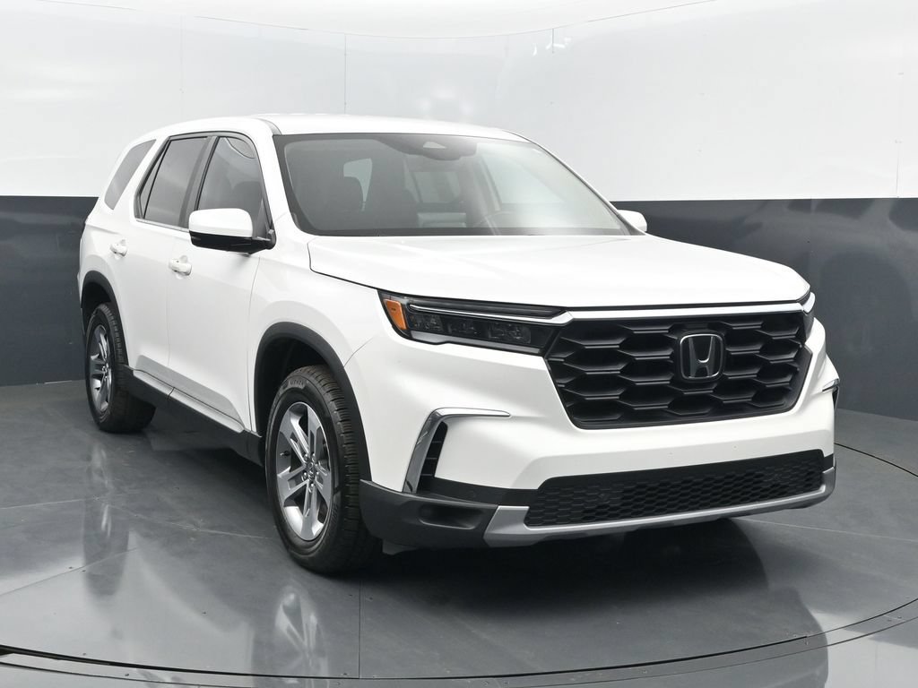 Used 2023 Honda Pilot EX-L image 3