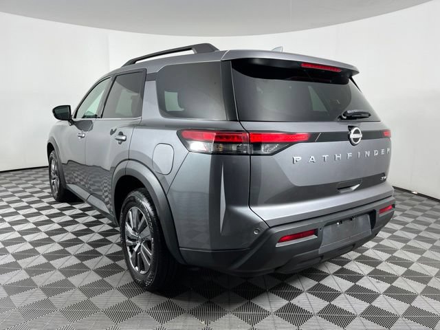 Used 2024 Nissan Pathfinder SV FWD image 8