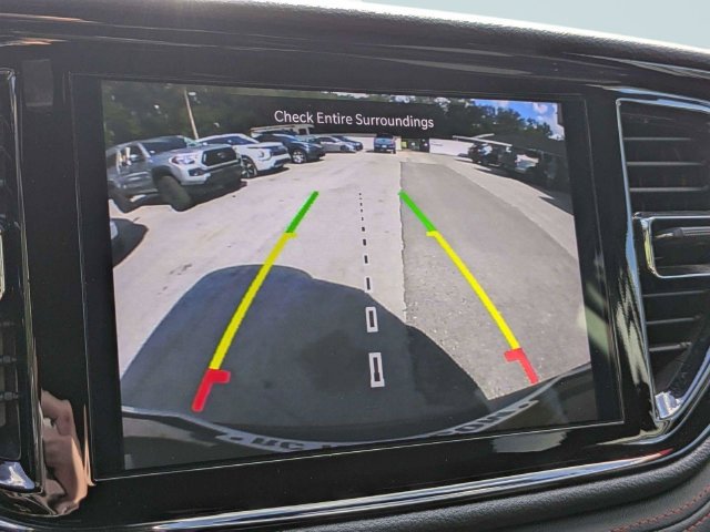 Used 2025 Dodge Durango GT RWD image 23