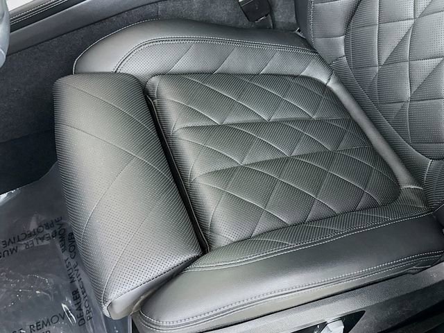 Used 2024 BMW X7 xDrive40i w/ Premium Package image 20