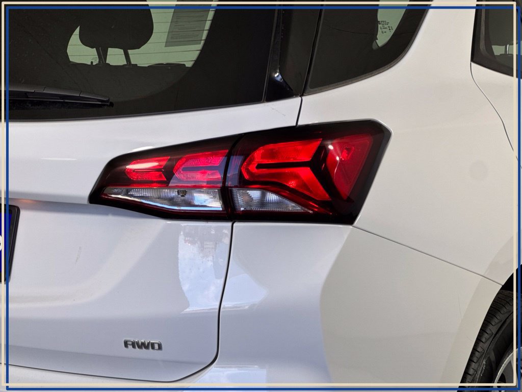 Certified 2024 Chevrolet Equinox LS AWD/4WD image 10