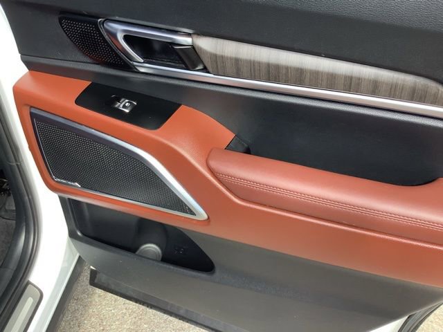 Used 2024 Kia Telluride SX image 17