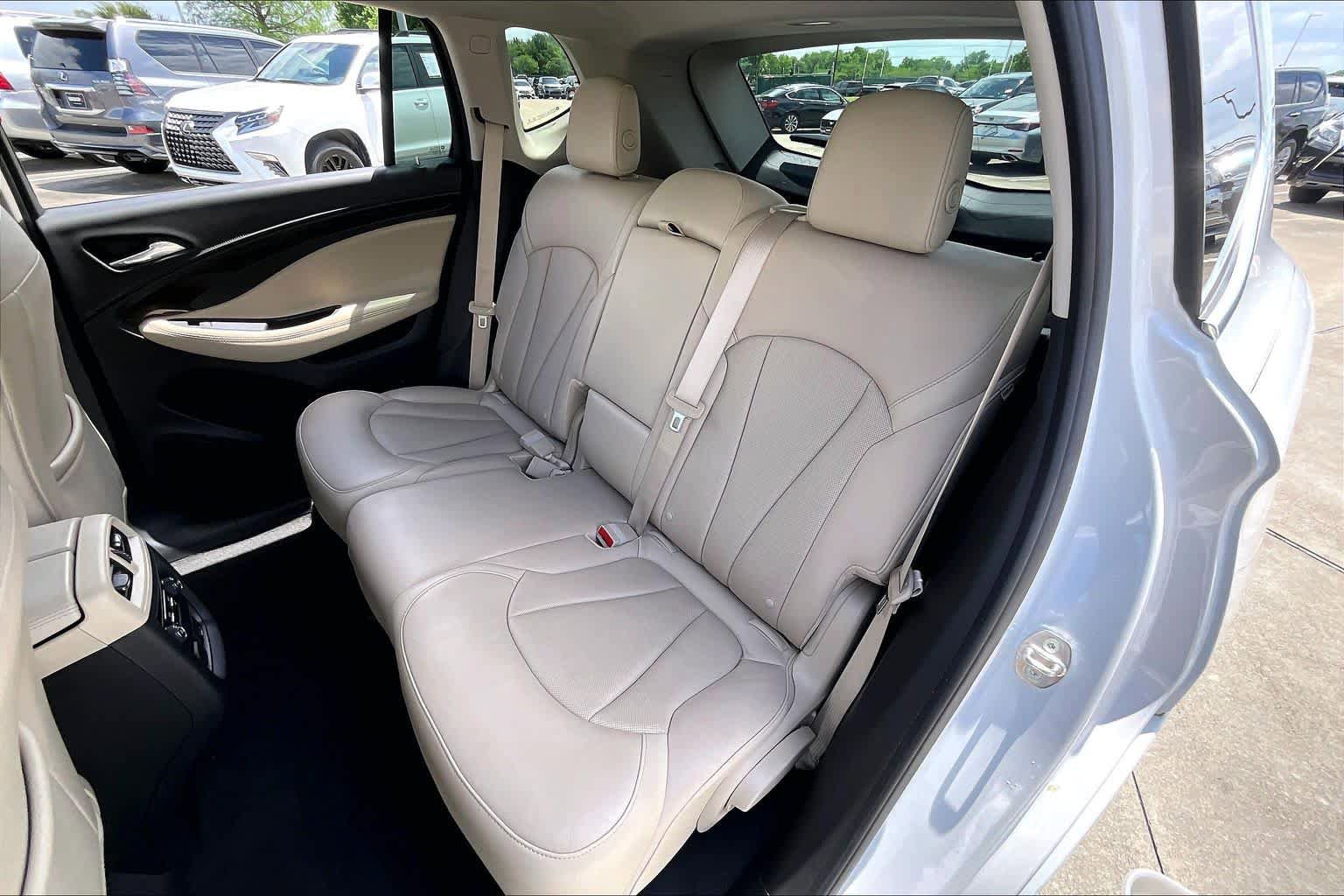 Used 2019 Buick Envision Premium w/ LPO, Cargo Package AWD/4WD image 18