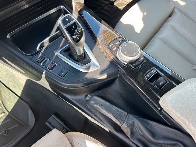 Used 2016 BMW 428i xDrive Convertible image 21