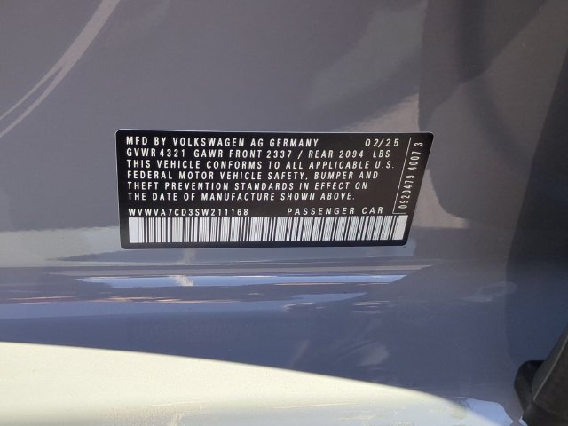 Certified 2025 Volkswagen GTI Autobahn FWD image 36