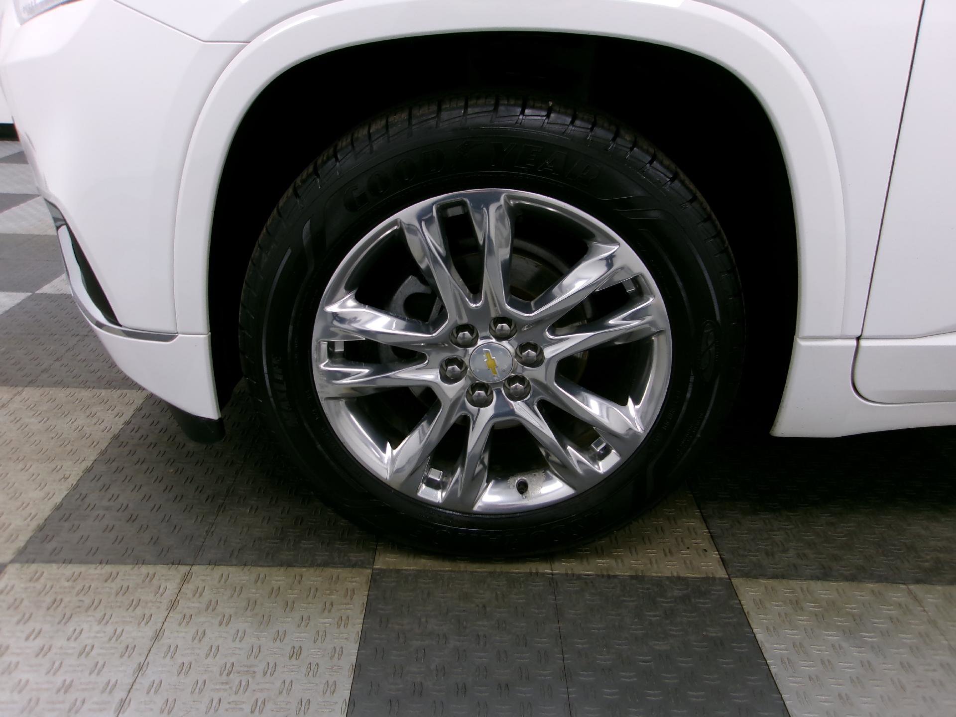 Used 2020 Chevrolet Traverse High Country image 19