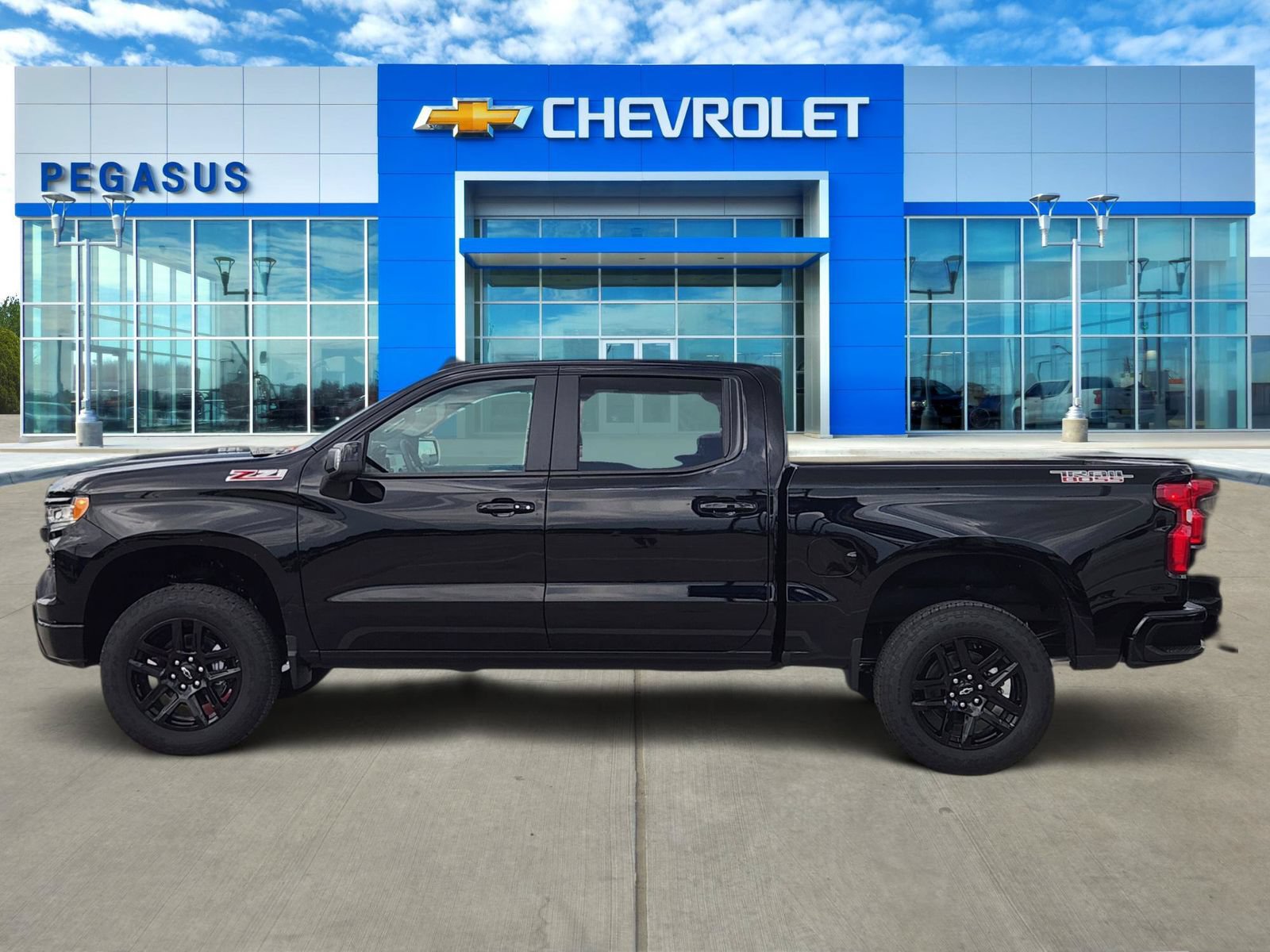 New 2026 Chevrolet Silverado 1500 LT Trail Boss w/ LT Trail Boss Premium Package AWD/4WD image 3