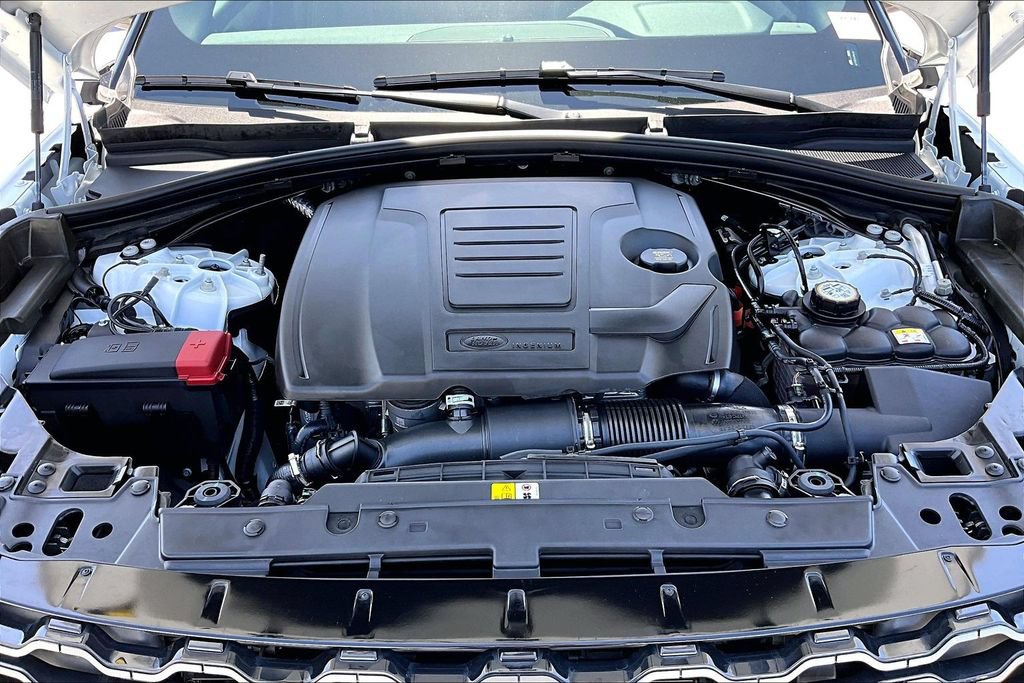 Certified 2023 Land Rover Range Rover Velar R-Dynamic S AWD/4WD image 28
