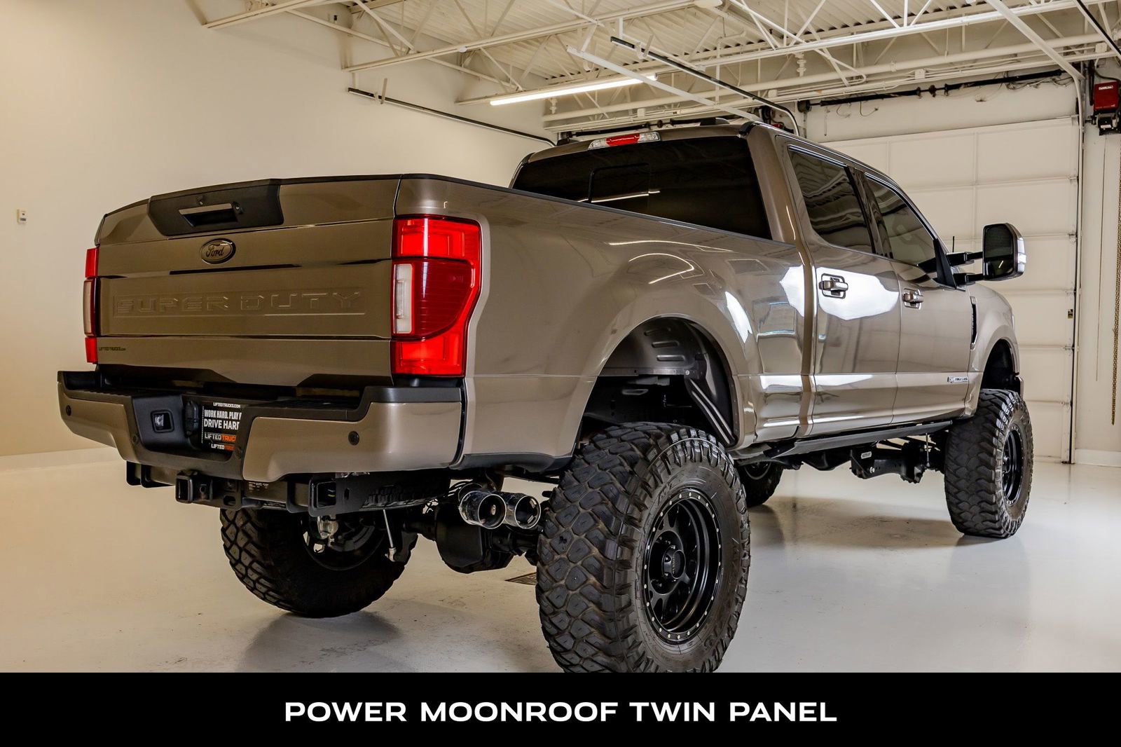Used 2021 Ford F250 Lariat w/ Lariat Ultimate Package AWD/4WD image 9