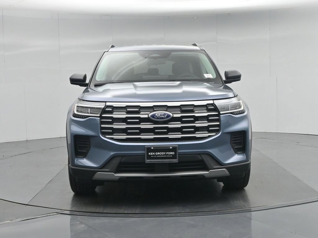 New 2026 Ford Explorer Active RWD image 52