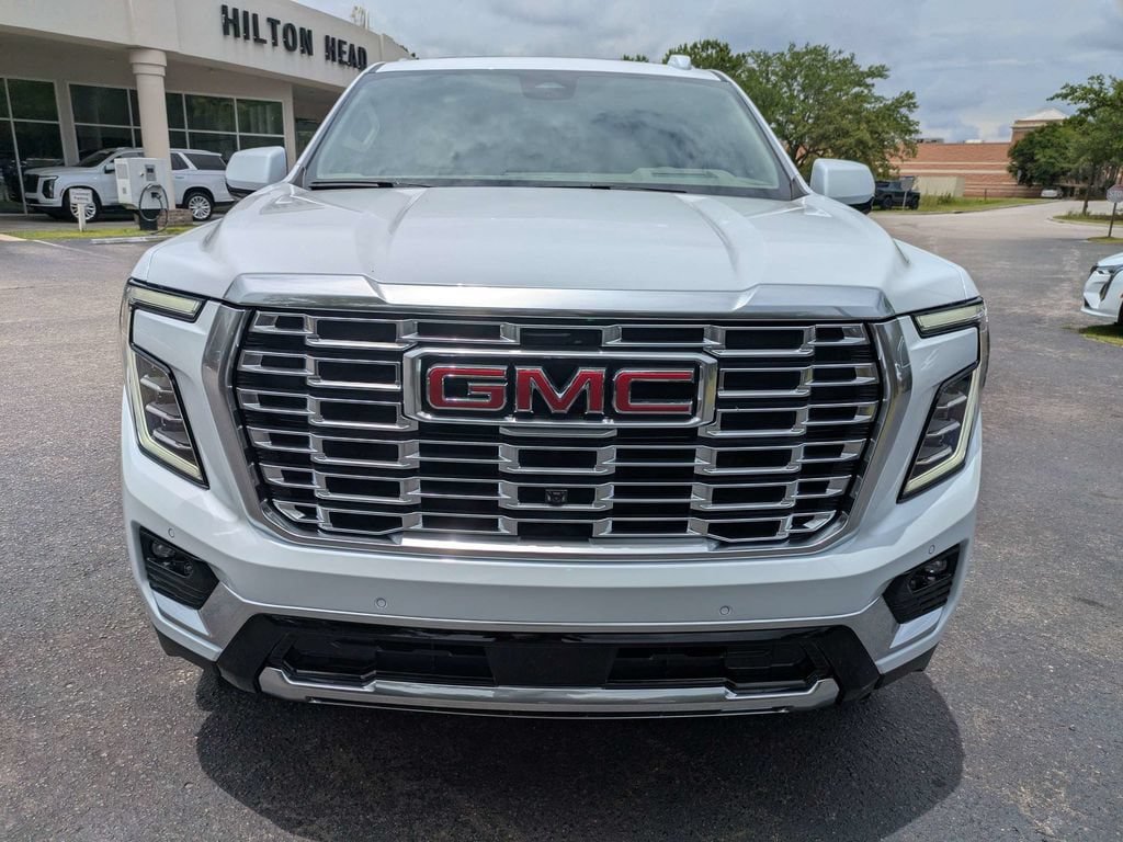 New 2026 GMC Yukon Denali w/ Denali Reserve Package AWD/4WD image 9