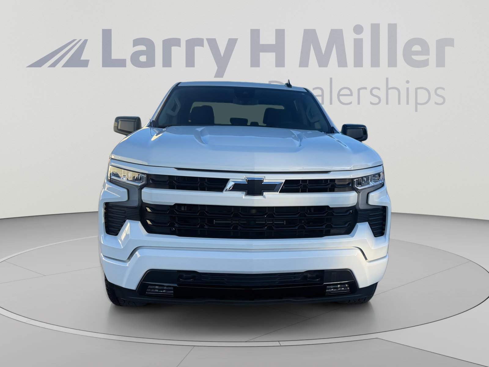 Used 2025 Chevrolet Silverado 1500 RST w/ LPO, Dark Essentials Package AWD/4WD image 8