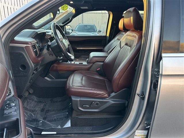 Used 2024 Ford Expedition Max Limited image 19