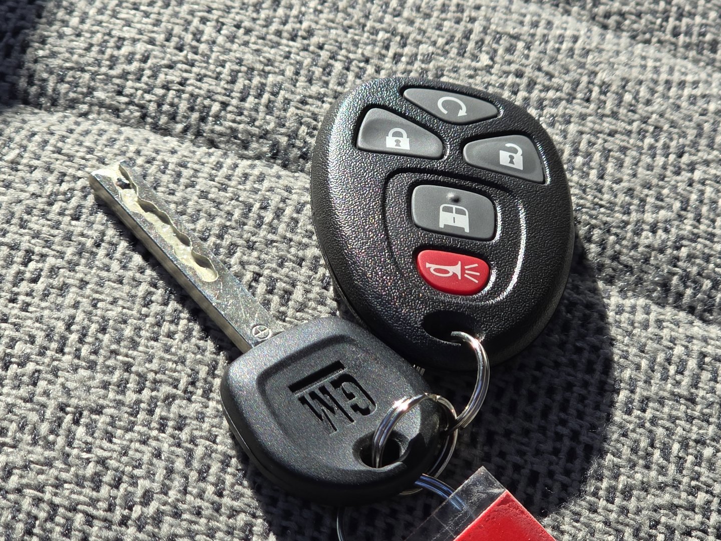 New 2026 Chevrolet Express 2500 w/ Driver Convenience Package RWD image 17