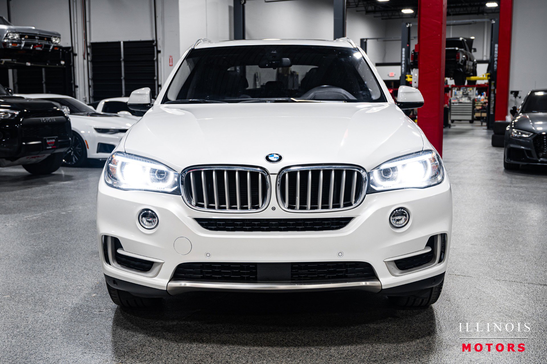 Used 2015 BMW X5 xDrive35d image 8