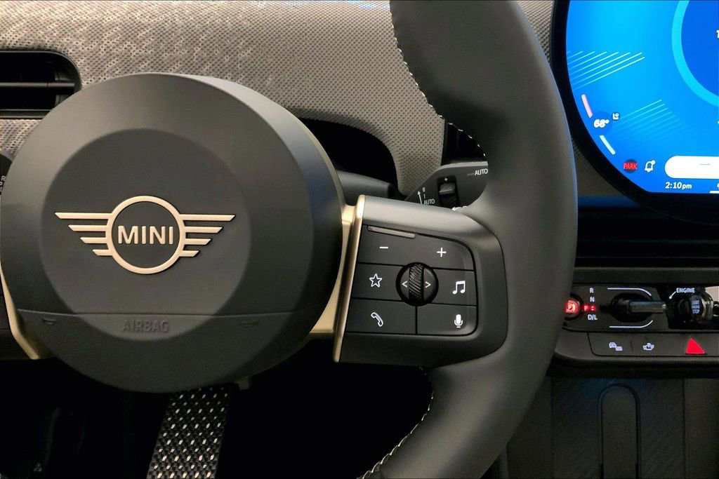 Certified 2025 MINI Cooper S image 19