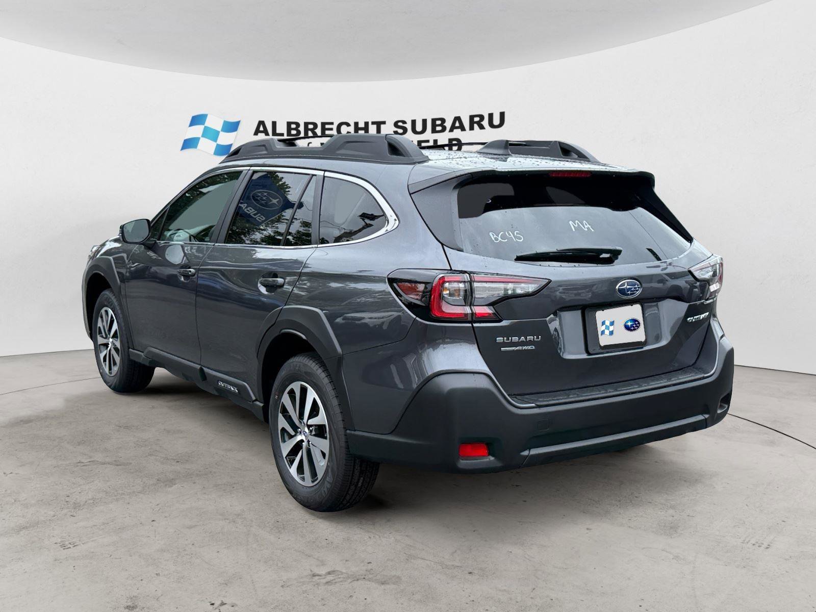 New 2025 Subaru Outback Premium image 3