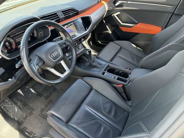 Used 2019 Audi Q3 2.0T Premium Plus w/ Premium Plus Package image 19