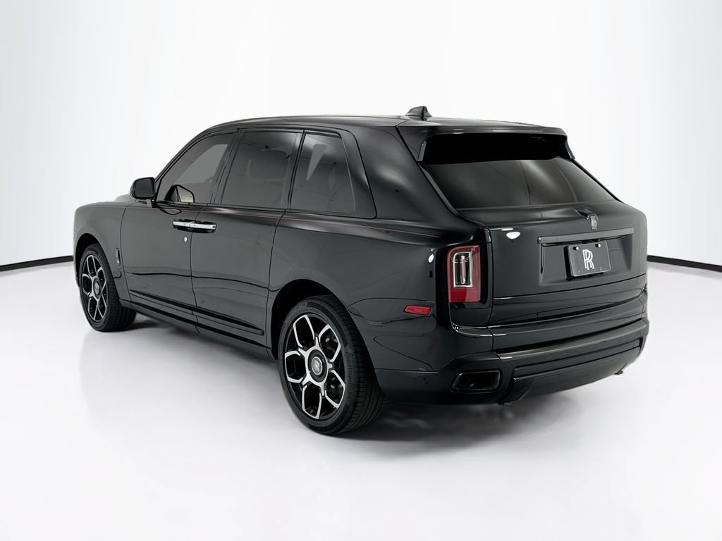 Certified 2022 Rolls-Royce Cullinan Black Badge w/ Dark Exterior Package AWD/4WD image 7