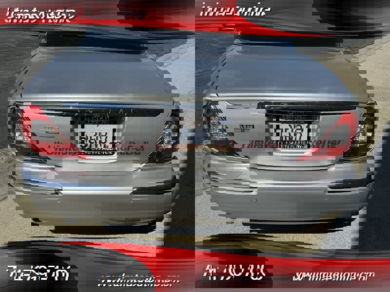 Used 2004 Jaguar XJ8 image 11