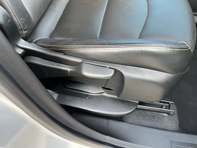 Used 2020 GMC Terrain SLT image 33