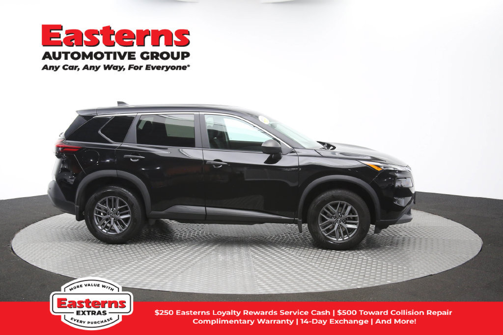Used 2023 Nissan Rogue S AWD/4WD image 48