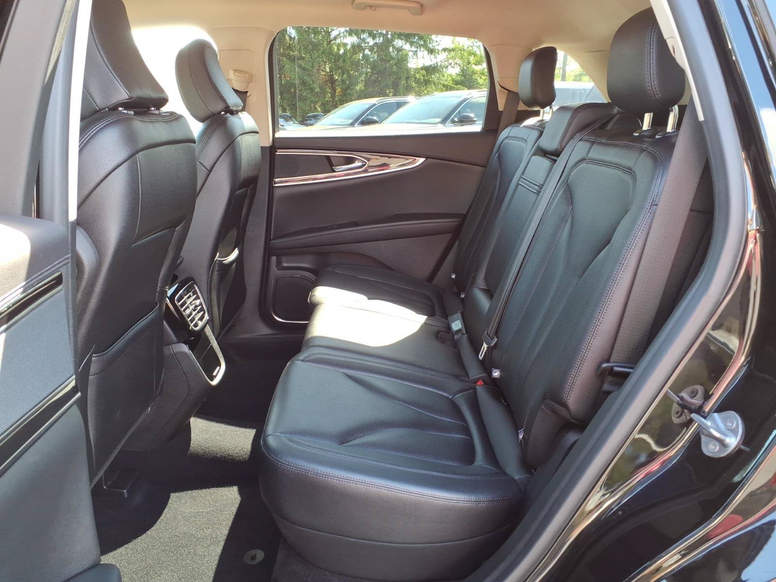 Certified 2023 Lincoln Nautilus AWD w/ Premium Package image 25