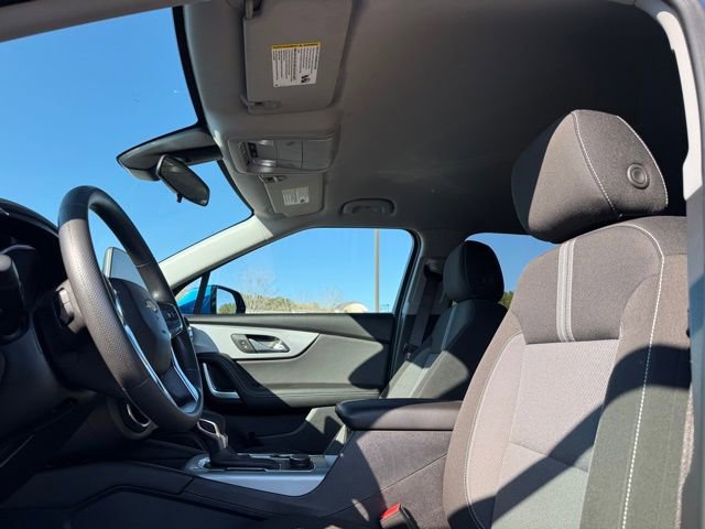 Used 2025 Chevrolet Blazer LT image 24