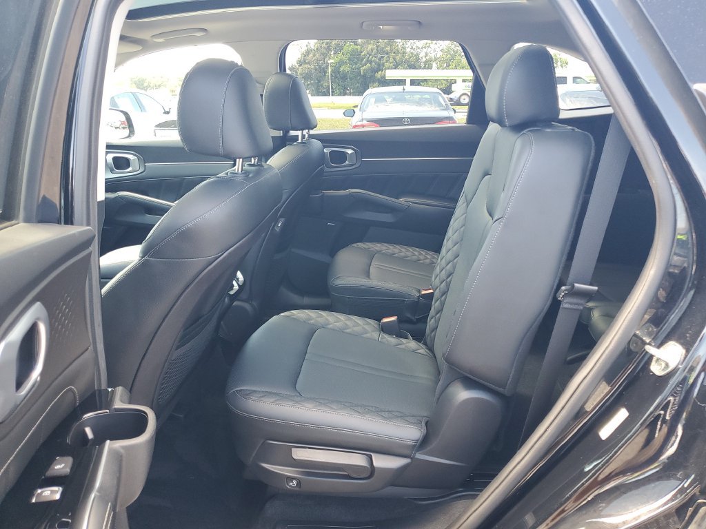 Used 2022 Kia Sorento SX FWD image 23