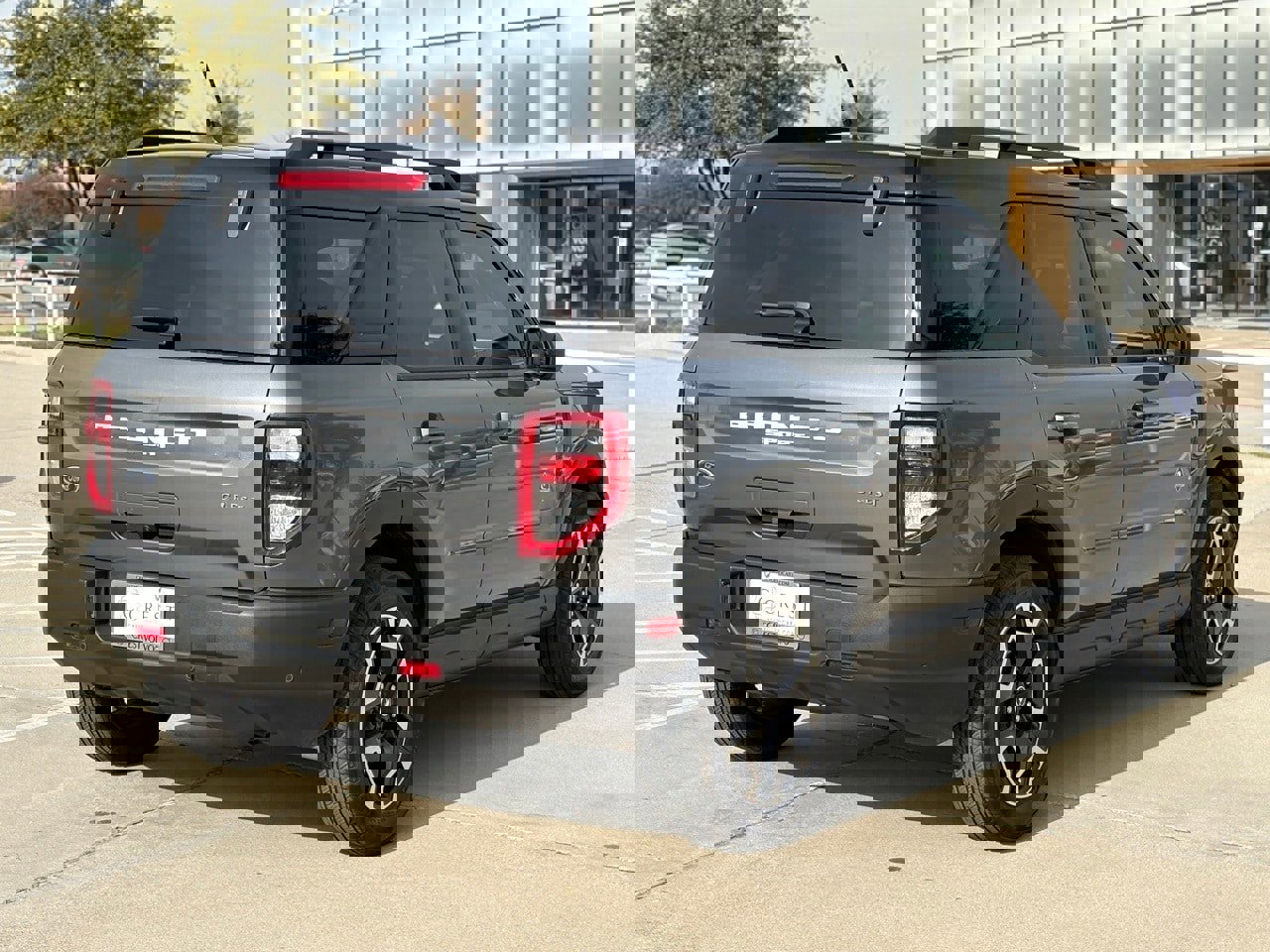 Used 2023 Ford Bronco Sport Outer Banks w/ Tech Package image 5
