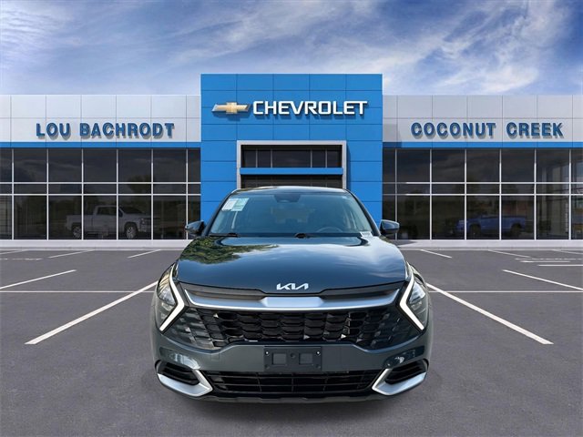 Used 2023 Kia Sportage LX image 3