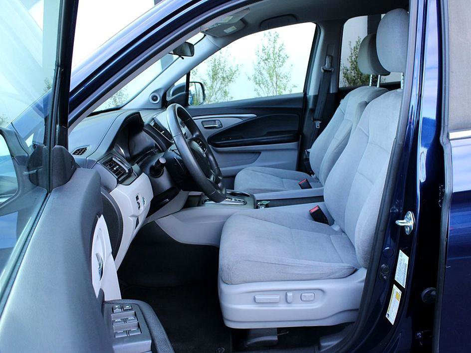 Used 2021 Honda Pilot EX image 12