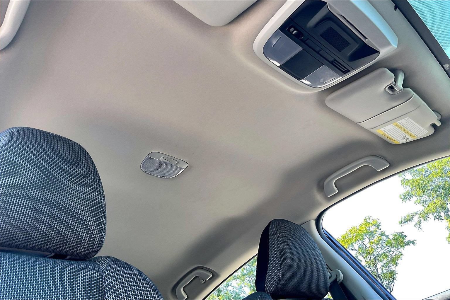 Used 2019 Subaru Crosstrek 2.0i AWD/4WD image 14