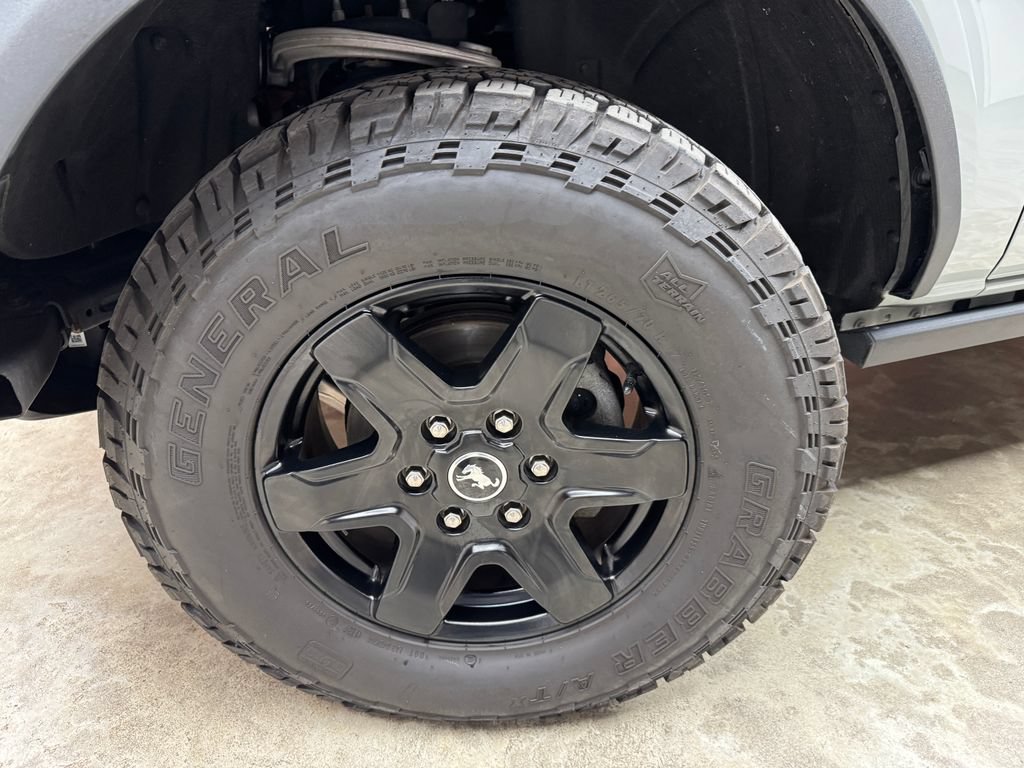 Used 2024 Ford Bronco Black Diamond AWD/4WD image 32