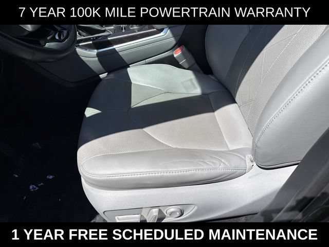 Used 2022 Toyota Highlander Platinum AWD/4WD image 15