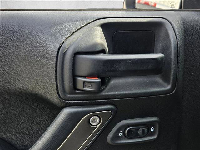 Used 2018 Jeep Wrangler Unlimited Sport image 10