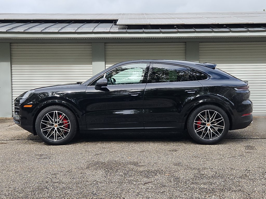 New 2026 Porsche Cayenne S AWD/4WD image 2